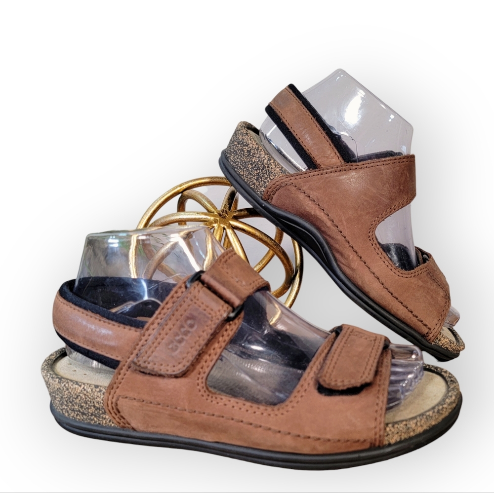 ecco cosmo sandals